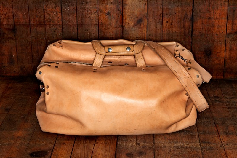 The beauty of our natural vegetable tanned leather